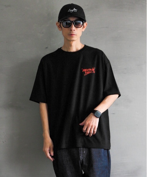 Leyline(レイライン)の「【Leyline】Scribble tee / 落書き風マルチグラフィック ビッグシルエットTシャツ(Tシャツ/カットソー・メンズ・ホワイト/ブラック・MEDIUM/LARGE/X-LARGE)」の3枚目の写真