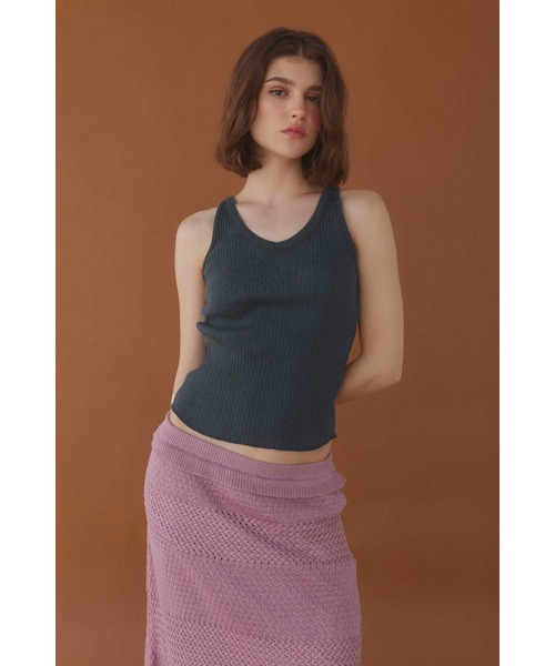 ALEXIA STAM（アリシアスタン）の「Rib V Neck Tank Top /Basic Vネックリブタンク（タンクトップ・レディース・ホワイト/グレー/チャコールグレー・M/S）」の11枚目の写真