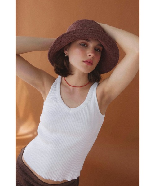 ALEXIA STAM（アリシアスタン）の「Rib V Neck Tank Top /Basic Vネックリブタンク（タンクトップ・レディース・ホワイト/グレー/チャコールグレー・M/S）」の6枚目の写真
