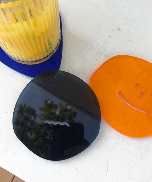 Ein（アイン）の「Ein/アートフェイス アクリル クリア コースター（ランチョンマット/テーブルウェア・レディース・ブルー/ブラック/オレンジ・FREE）」の13枚目の写真