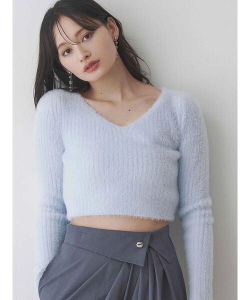 MERCURYDUO（マーキュリーデュオ）の「ミニシャギーVネッククロップドニット（ニット/セーター・レディース・ブラウン/グレー/アイボリー/ベビーピンク/ライトブルー・FREE）」の4枚目の写真