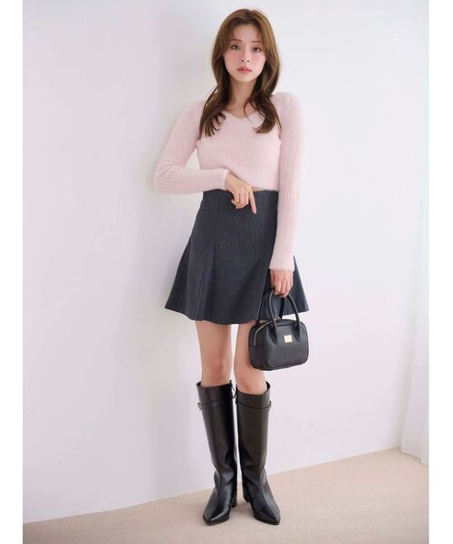 MERCURYDUO（マーキュリーデュオ）の「ミニシャギーVネッククロップドニット（ニット/セーター・レディース・ブラウン/グレー/アイボリー/ベビーピンク/ライトブルー・FREE）」の8枚目の写真