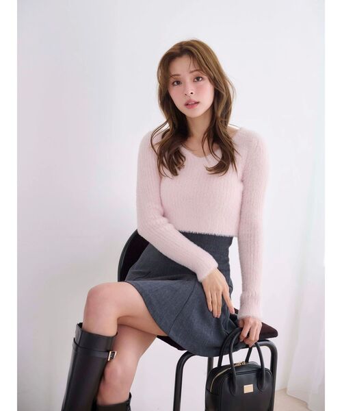 MERCURYDUO（マーキュリーデュオ）の「ミニシャギーVネッククロップドニット（ニット/セーター・レディース・ブラウン/グレー/アイボリー/ベビーピンク/ライトブルー・FREE）」の9枚目の写真