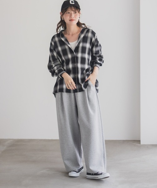 NAVY（ネイビー）の「nAvy バックタック前開きシャツ（シャツ/ブラウス・レディース・ダークグレー/ブラック/ホワイト/ベージュ/ネイビー・FREE）」の10枚目の写真