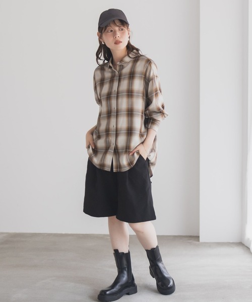 NAVY（ネイビー）の「nAvy バックタック前開きシャツ（シャツ/ブラウス・レディース・ダークグレー/ブラック/ホワイト/ベージュ/ネイビー・FREE）」の19枚目の写真