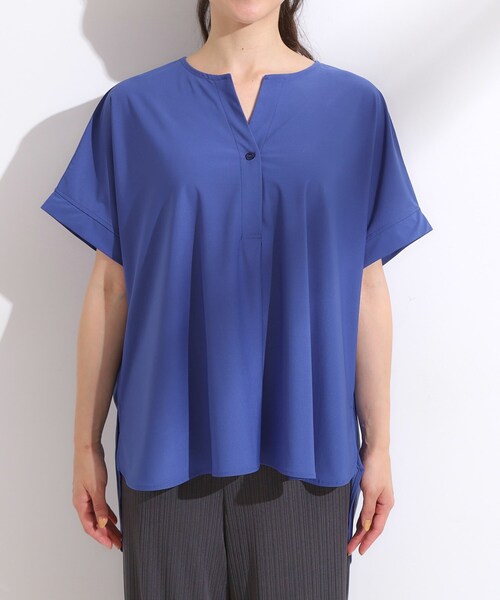 SHOO・LA・RUE(シューラルー)の「【S-LL】さらりとしたタッチが上品見え ワンボタンデザイン トップス(Tシャツ/カットソー・レディース・オフホワイト/ブルー系その他/ブラック・01/02/03/04)」の17枚目の写真