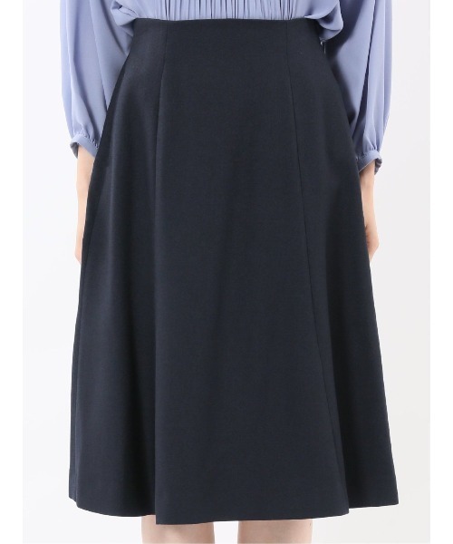 m.f.editorial（エムエフエディトリアル）の「【ストレッチ ウォッシャブル】m.f.エディトリアル レディース シャーク フレアースカート 紺(セットアップ可能)（スーツスカート・レディース・ネイビー・S/MEDIUM/LARGE）」の12枚目の写真