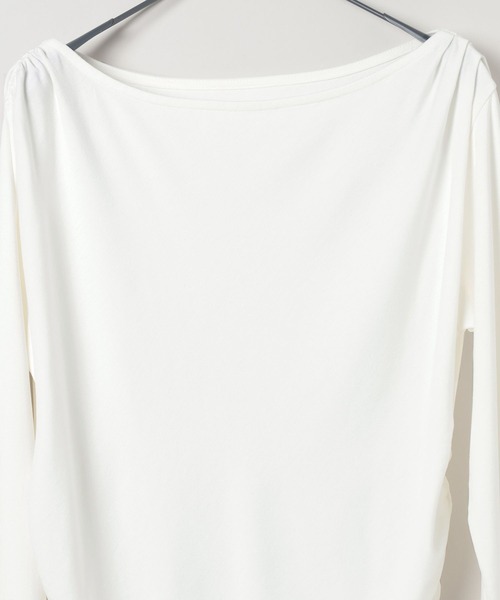 JEANASIS（ジーナシス）の「アシメギャザーボートネックLS/594167（Tシャツ/カットソー・レディース・ブラウン/ホワイト/ブラック/レッド系その他・FREE）」の6枚目の写真