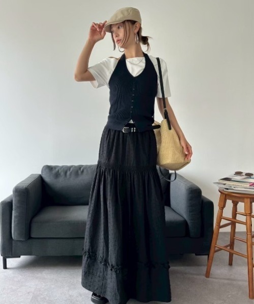 HANNE（アン）の「ホルターネックニットベスト（ニット/セーター・レディース・ベージュ/ネイビー・FREE）」の14枚目の写真