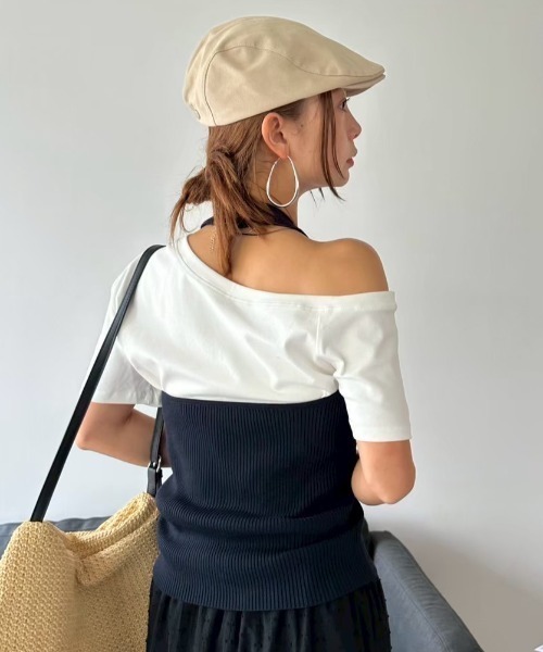 HANNE（アン）の「ホルターネックニットベスト（ニット/セーター・レディース・ベージュ/ネイビー・FREE）」の15枚目の写真