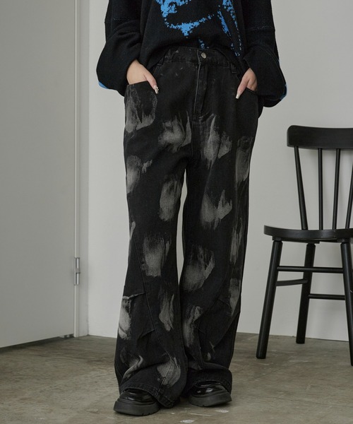 Theater code（シアターコード）の「Bleach Design Curve Denim/ブリーチデザイン カーブデニム（デニムパンツ・レディース・ブラック・L/M）」の2枚目の写真