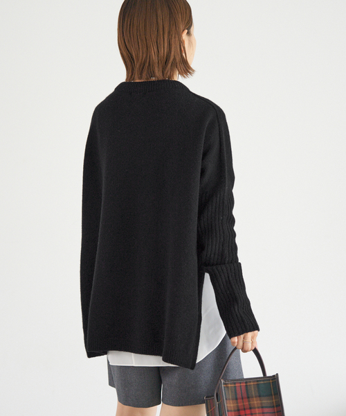 IENA（イエナ）の「《WEB限定/追加》ウールカシミヤ 脇スリットクルーネックプルオーバー（ニット/セーター・レディース・チャコールグレー/ブラック/サックスブルー・FREE）」の20枚目の写真