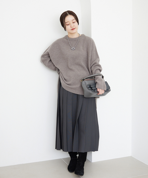 WEB限定/追加》ウールカシミヤ 脇スリットクルーネックプルオーバー