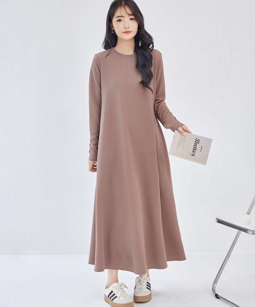 Lace Ladies(レースレディース)の「ソリッドカラー Aライン 長袖 マキシ ワンピース(ワンピース・レディース・ブラック/ブラウン/グレー/モカ・FREE/S)」の15枚目の写真