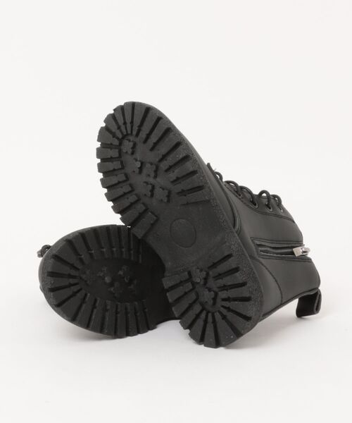 URBAN CHERRY(アーバンチェリー)の「レースアップショートブーツ(ブーツ・キッズ・ブラック・19.0cm/18.0cm/22.0cm/21.0cm/20.0cm)」の20枚目の写真