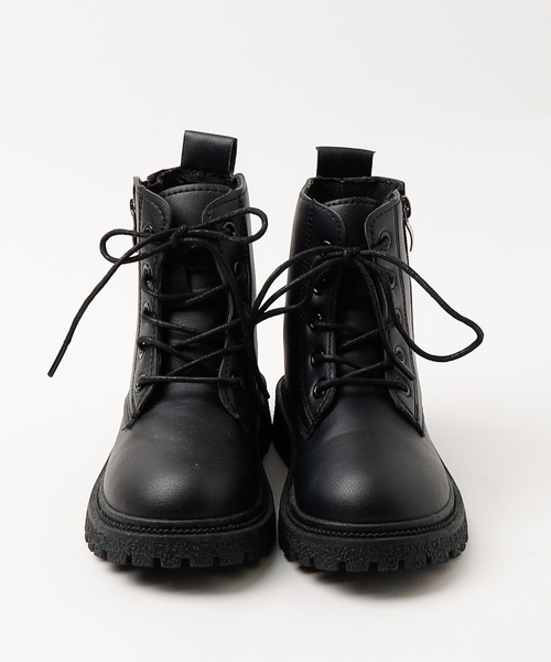 URBAN CHERRY(アーバンチェリー)の「レースアップショートブーツ(ブーツ・キッズ・ブラック・19.0cm/18.0cm/22.0cm/21.0cm/20.0cm)」の2枚目の写真