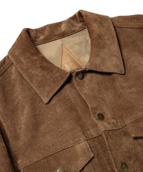 A LEATHER(エーレザー)の「A LEATHER TRUCKER JACKET (AMJ2505)(その他アウター・メンズ・キャメル/ブラック・56/58)」の6枚目の写真