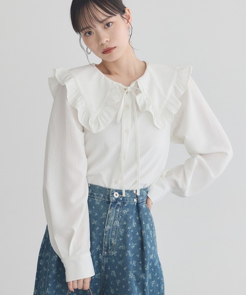 earth music&ecology（アースミュージックアンドエコロジー）の「フリルセーラーカラーブラウス（シャツ/ブラウス・レディース・ピンク/オフホワイト/ブラック・FREE）」の2枚目の写真