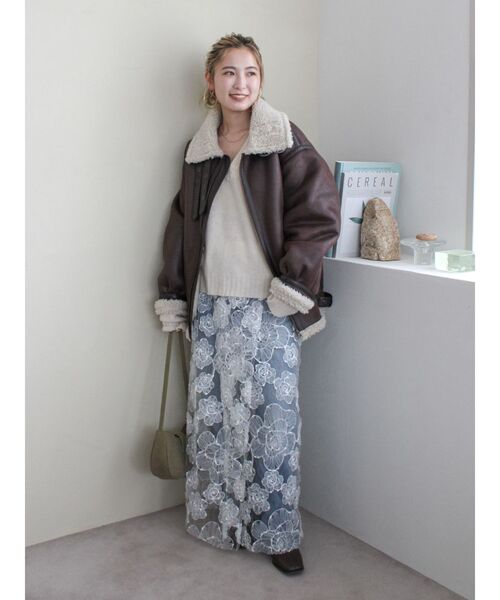 Ungrid（アングリッド）の「フェイクムートンボアブルゾン（ブルゾン・レディース・ダークブラウン/ブラック・SMALL/MEDIUM）」の14枚目の写真