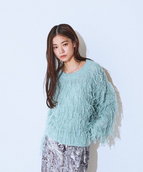 JEANASIS（ジーナシス）の「ループフリンジショートプルオーバー/599692（ニット/セーター・レディース・ブラック/グレー/アイボリー/ブラウン系その他/ブルー・FREE）」の8枚目の写真