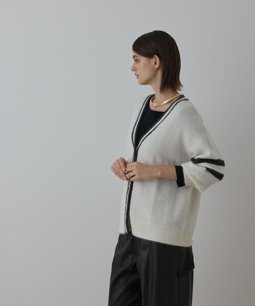 Diagram（ダイアグラム）の「グリッターニットカーディガン（カーディガン/ボレロ・レディース・グレー/ホワイト/ベージュ・36）」の14枚目の写真