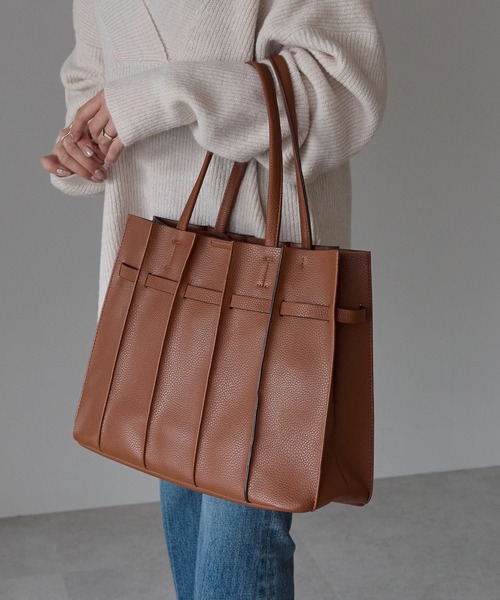 GUSCIO(グッシオ)の「【グッシオベーシック】プリーツトートバッグ A4 軽量(トートバッグ・レディース・ブラウン/シャンパン/ブラック/グレイッシュベージュ・FREE)」の8枚目の写真