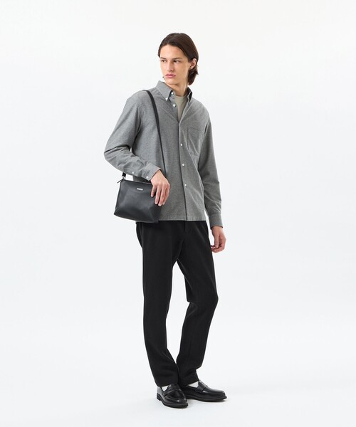 MACKINTOSH PHILOSOPHY（ﾏｯｷﾝﾄｯｼｭ ﾌｨﾛｿﾌｨｰ）の「シンセティックシュリンクレザー 2WAYショルダーバッグ（ショルダーバッグ・メンズ・ブラック/グレー系その他2・FREE）」の6枚目の写真