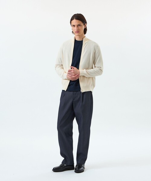 MACKINTOSH PHILOSOPHY(マッキントッシュ フィロソフィー)の「14G カノコ風ジャカード ドライバーズニット(カーディガン/ボレロ・メンズ・ダークネイビー/ライトベージュ・40/38)」の4枚目の写真