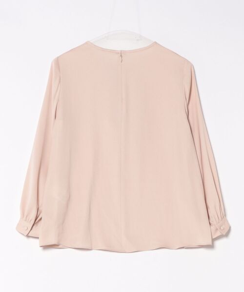 STRAWBERRY-FIELDS（ストロベリーフィールズ）の「バックサテンジョーゼット_フロントフリルブラウス（シャツ/ブラウス・レディース・ピンクベージュ/グレイッシュブルー・2）」の12枚目の写真