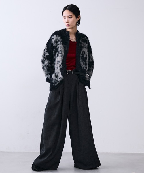 MONOe(モノエ)の「ウェーブウエストタックワイドパンツ(スラックス・レディース・ライトグレー/ブラック/チャコールグレー・L/M/S)」の7枚目の写真