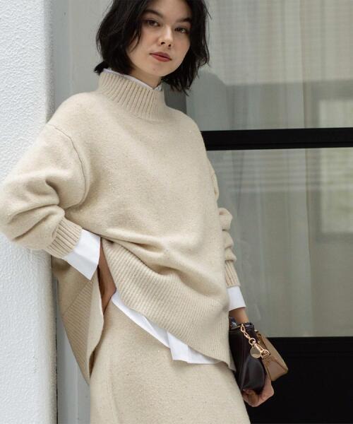 OPAQUE.CLIP（オペークドットクリップ）の「ラメスパンコールハイネックニット/セットアップ対応可【洗濯機OK】（ニット/セーター・レディース・ピンク系/チャコール/ベージュ系5/グレー系4/ブルーグリーン・38/40/42/36）」の3枚目の写真