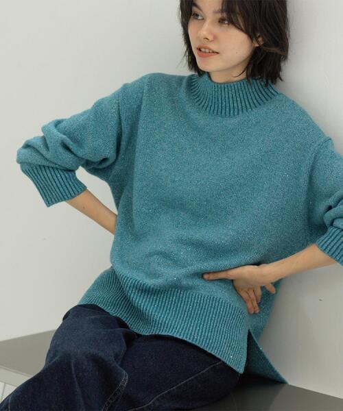 OPAQUE.CLIP（オペークドットクリップ）の「ラメスパンコールハイネックニット/セットアップ対応可【洗濯機OK】（ニット/セーター・レディース・ピンク系/チャコール/ベージュ系5/グレー系4/ブルーグリーン・38/40/42/36）」の4枚目の写真