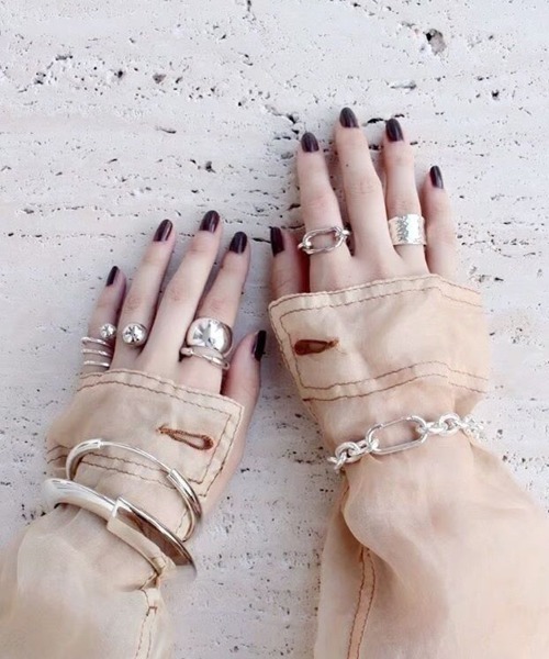 Soierie（ソワリー）の「クリップ ミドル ブレスレット / Clip middle bracelet（ブレスレット・レディース・シルバー・FREE）」の6枚目の写真