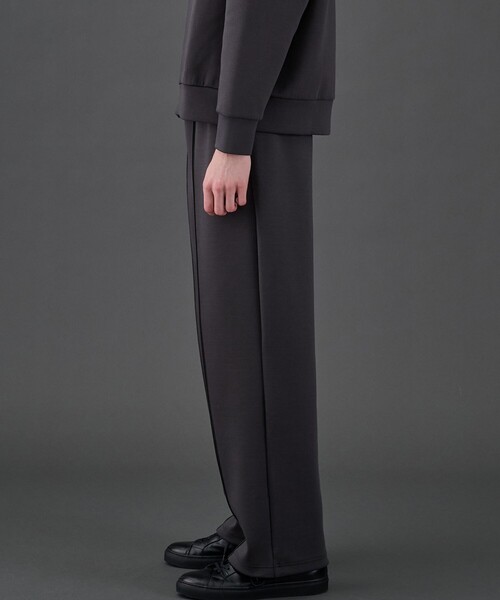 UNITED TOKYO(ユナイテッドトウキョウ)の「COMPACT AIR ダンボールパンツ(その他パンツ・メンズ・ダークグレー/ブラック・1/2)」の9枚目の写真