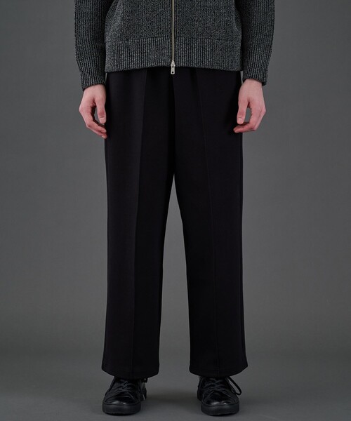 UNITED TOKYO(ユナイテッドトウキョウ)の「COMPACT AIR ダンボールパンツ(その他パンツ・メンズ・ダークグレー/ブラック・1/2)」の8枚目の写真