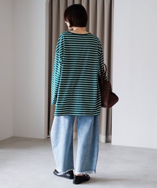 amini（アミニ）の「ビックシルエットボータートップス（Tシャツ/カットソー・レディース・ブラック×ホワイト/グリーン系/ワイン系/ホワイト×ブラック・MEDIUM）」の13枚目の写真