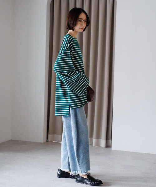 amini（アミニ）の「ビックシルエットボータートップス（Tシャツ/カットソー・レディース・ブラック×ホワイト/グリーン系/ワイン系/ホワイト×ブラック・MEDIUM）」の14枚目の写真