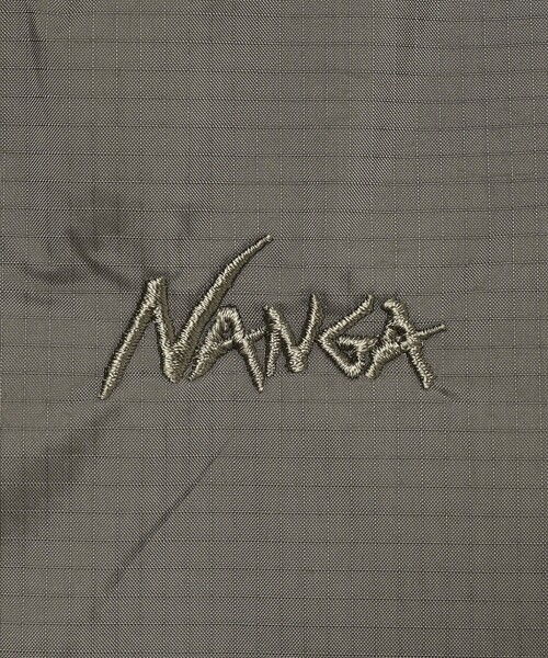 NANGA(ナンガ)の「NANGA/ナンガ AURORA TEX STAND COLLAR DOWN JACKET(ダウンジャケット/コート・メンズ・グレー/ブラック・LARGE/X-LARGE/MEDIUM/XX-LARGE/SMALL)」の11枚目の写真