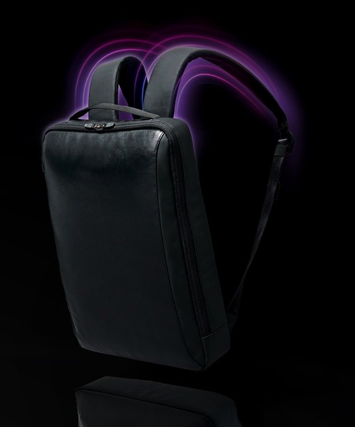 UNITED TOKYO（ユナイテッドトウキョウ）の「レザーナップサック