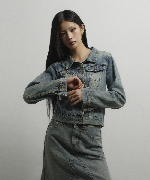 CHICKS(チックス)の「スタンダードデニムクロップジャケットディープブルー(デニムジャケット・レディース・ダークブルー・SMALL/MEDIUM)」の6枚目の写真