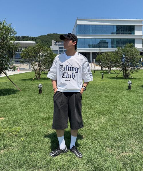 LEMAIN SECOND（リメインセカンド）の「バミューダワイドワンタックカーペンタースウェットショーツ[ピグメント]（その他パンツ・レディース・その他・SMALL/MEDIUM/LARGE）」の16枚目の写真