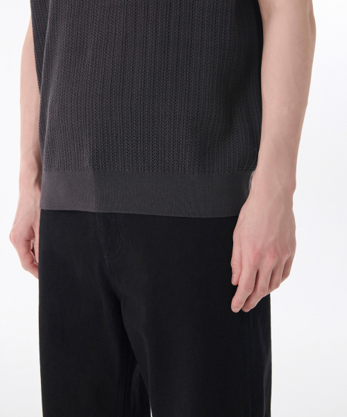 MUSINSA STANDARD（ムシンサスタンダード）の「クロシェクルーネックニットベスト[ダークグレー]（ベスト・メンズ・その他・SMALL/MEDIUM/LARGE/X-LARGE/XX-LARGE）」の5枚目の写真