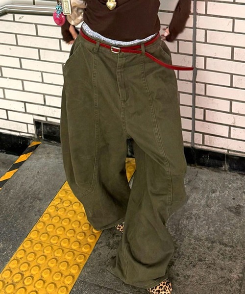 CANVAS+（キャンバスプラス）の「【CANVAS＋】立体スーパールーズワイドパンツ（その他パンツ・レディース・カーキ・L/M/S）」の7枚目の写真