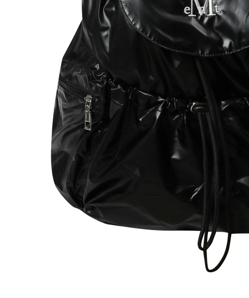 MUCENT（ムセント）の「スワン グロッシー バックパック 男女共用 (2カラー)（バックパック/リュック・レディース・シルバー/ブラック・FREE）」の10枚目の写真