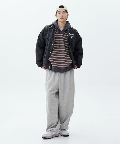 MUCENT（ムセント）の「スワン グロッシー バックパック 男女共用 (2カラー)（バックパック/リュック・レディース・シルバー/ブラック・FREE）」の13枚目の写真