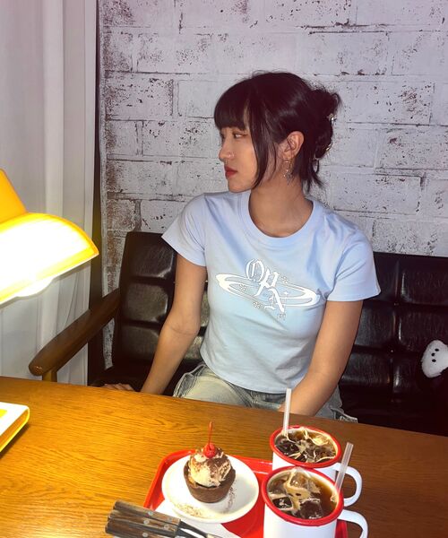 Opening Project（オープニングプロジェクト）の「W Cropped Symbol T Shirt - 3D / White（Tシャツ/カットソー・レディース・その他・1/2）」の10枚目の写真