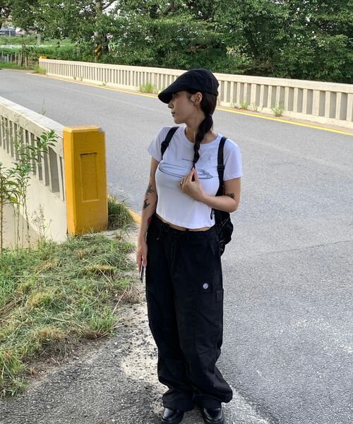 Opening Project（オープニングプロジェクト）の「W Cropped Symbol T Shirt - 3D / White（Tシャツ/カットソー・レディース・その他・1/2）」の15枚目の写真