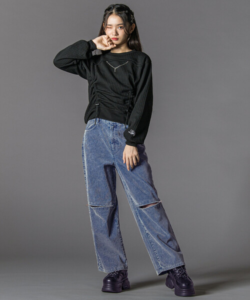 ZIDDY（ジディ）の「膨れジャガードﾄドロストトップス(130~160cm)（スウェット・キッズ・ホワイト/ブラック・140cm/FREE/150cm/130cm）」の4枚目の写真