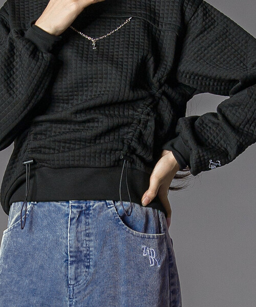 ZIDDY（ジディ）の「膨れジャガードﾄドロストトップス(130~160cm)（スウェット・キッズ・ホワイト/ブラック・140cm/FREE/150cm/130cm）」の5枚目の写真