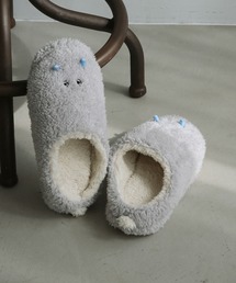 colleca la（コレカラ）の「ふわふわモンスタースリッパ/ルームシューズ（ルームシューズ/スリッパ）」